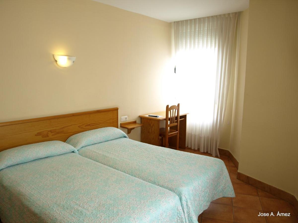Hostal Orejas León Exteriör bild