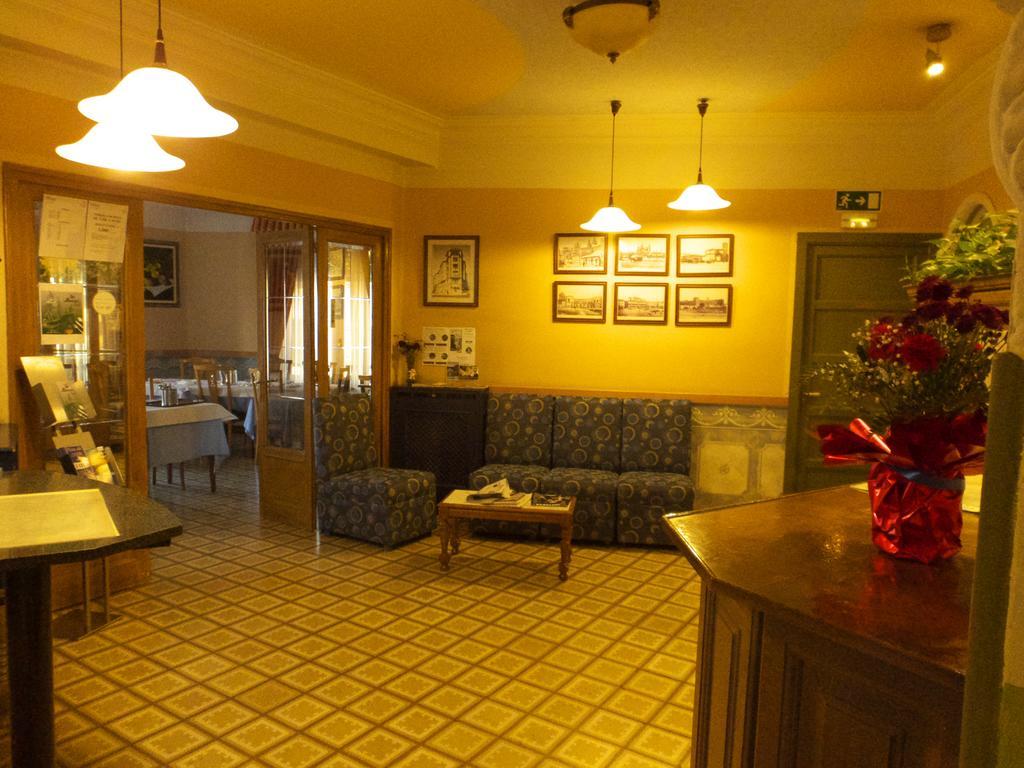 Hostal Orejas León Exteriör bild